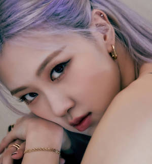 Roseanne Park Close-up Wallpaper