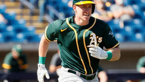 Running Player Of Oakland Athletics Wallpaper