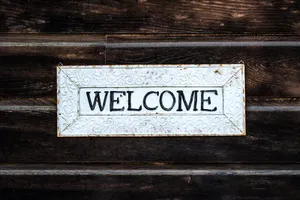 Rustic Welcome Sign Wallpaper