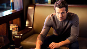 Ryan Reynolds Esquire Magazine Photoshoot Wallpaper