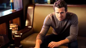 Ryan Reynolds Esquire Magazine Photoshoot Wallpaper
