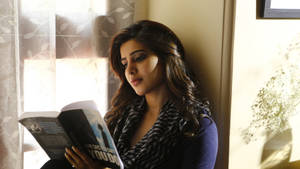 Samantha Cute Reading Hd Wallpaper