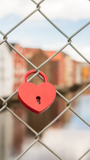 Samsung Galaxy S7 Edge Pink Heart-shaped Lock Wallpaper