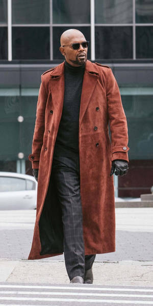 Samuel L Jackson Brown Trench Coat Wallpaper