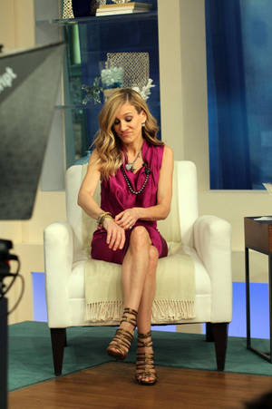 Sarah Jessica Parker Talk Show Guesting Wallpaper