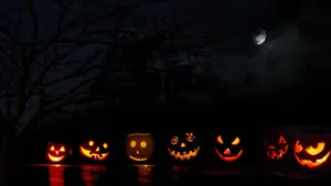 Scary Halloween Carved Pumpkin Lanterns Wallpaper