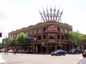 Scenic View Of Minneapolis Skyline At Dusk Wallpaper