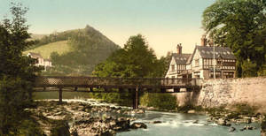 Scenic View Of The Chain Bridge In Wales Wallpaper