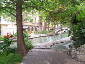 Scenic View Of The Pathway In San Antonio River Walk. Wallpaper