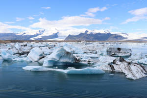 Sea Ice During Cool Winter Wallpaper