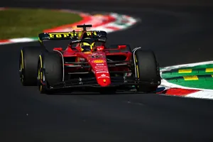 See The Power Of The Ferrari F1 Car In Action. Wallpaper