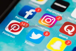 Selective Focus Photograph Of Social Media Apps Wallpaper