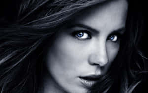 Sensual Gaze Wallpaper