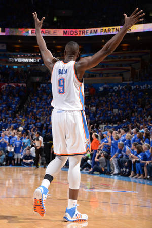 Serge Ibaka Raised Hands Wallpaper