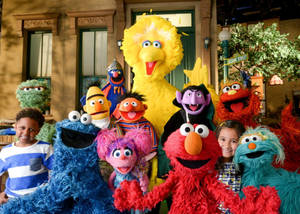 Sesame Street With Kids Wallpaper