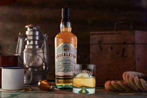 Shackleton Blended Malt Scotch Whisky Explorer Wallpaper