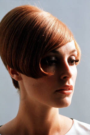 Sharon Tate Vidal Sassoon Hairstyle Wallpaper