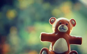 Shiny Ceramic Teddy Bear Wallpaper