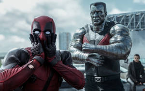 Shocked Deadpool With X-men Wallpaper