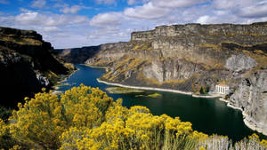 Shoshone Falls In Idaho Wallpaper