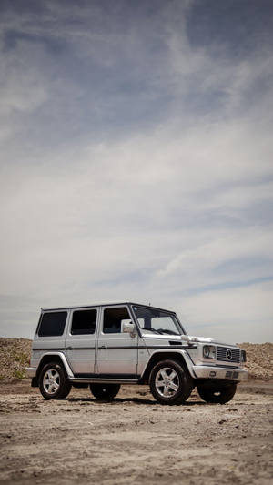 Silver Suv Mercedes Iphone X Wallpaper