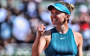 Simona Halep Smiling Widely Wallpaper