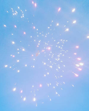 Simple Blue Aesthetic Fireworks Display Wallpaper