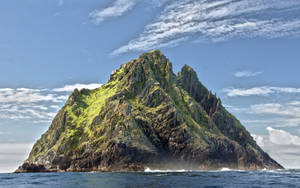 Skellig Islands Mountain Macbook Wallpaper