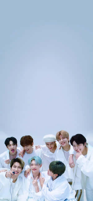 Skz Group Laughterand Fun Wallpaper