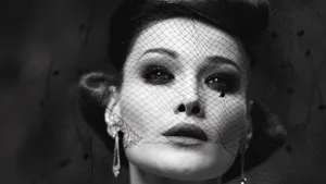 Smiling Carla Bruni In A Candid Moment Wallpaper