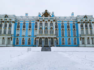 Snowy Front Of Catherine Palace Wallpaper