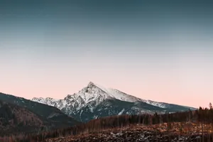 Snowy Mountain Peak Hd Scenery Wallpaper
