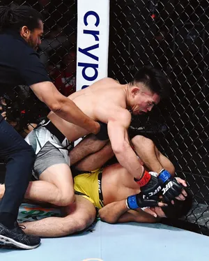 Song Yadong Vs Julio Arce Wallpaper