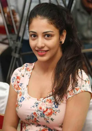 South Heroine Daksha Nagarkar Wallpaper