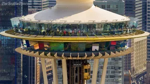 Space Needle Close Up Shot In Cool Seattle Wallpaper