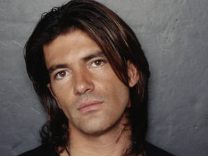 Spanish Famous Actor Antonio Banderas Wallpaper