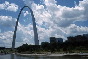 St. Louis Arch Clouds In Sky Wallpaper
