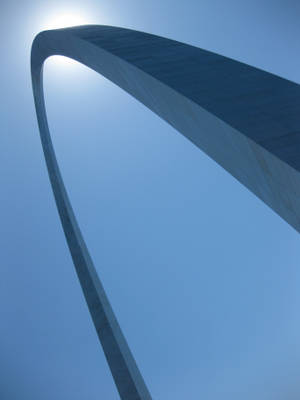 St. Louis Arch Peak Wallpaper