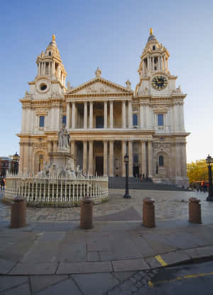 St. Paul's Cathedral Ludgate Hill View Wallpaper