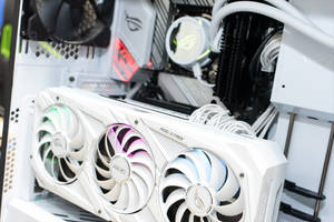 Stay Connected On The Go With This Modern And Stylish White Pc. Wallpaper