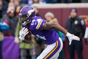 Stefon Diggs Minnesota Vikings Professional Quarterback Wallpaper