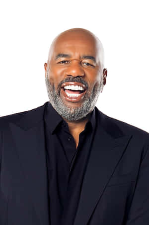 Steve Harvey Smiling With A Beard Wallpaper