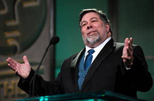 Steve Wozniak Doing A Speech Wallpaper