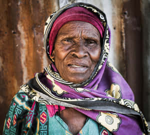 Straight Face African Old Lady Wallpaper