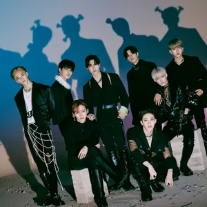 Stray Kids_ Group Photo_ Shadow Play Wallpaper
