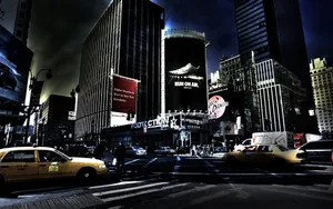 Strolling Through A Typical New York Street Wallpaper