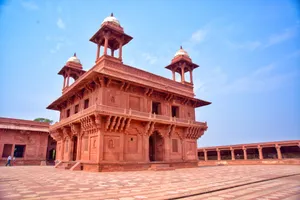 Stunning Design Of Diwan-e-khas At Fatehpur Sikri Wallpaper