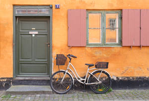 Stunning Japanese Orange Bike Wallpaper