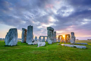 Sunlight Through The Stonehenge Wallpaper