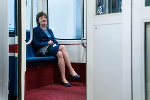 Susan Collins In Metro Wallpaper